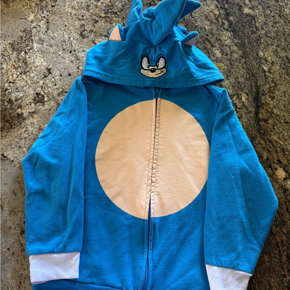 Kids Sonic The hedgehog hoodie.